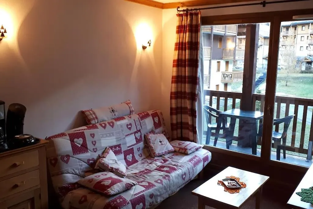 Apartment Residences De Luxe Les Alpages Val Cenis - 4 Pers Lanslebourg-Mont-Cenis