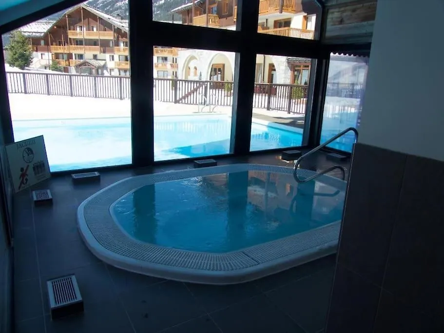 Apartment Residences De Luxe Les Alpages Val Cenis - 4 Pers Lanslebourg-Mont-Cenis